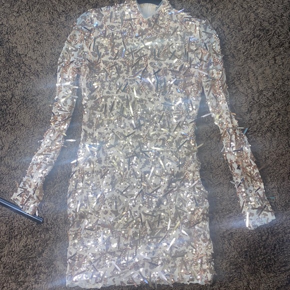 Dresses & Skirts - 🔥Show Stopper Dress